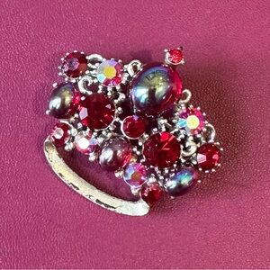 LISNER Vintage Red and Silver colored Crown Brooch.